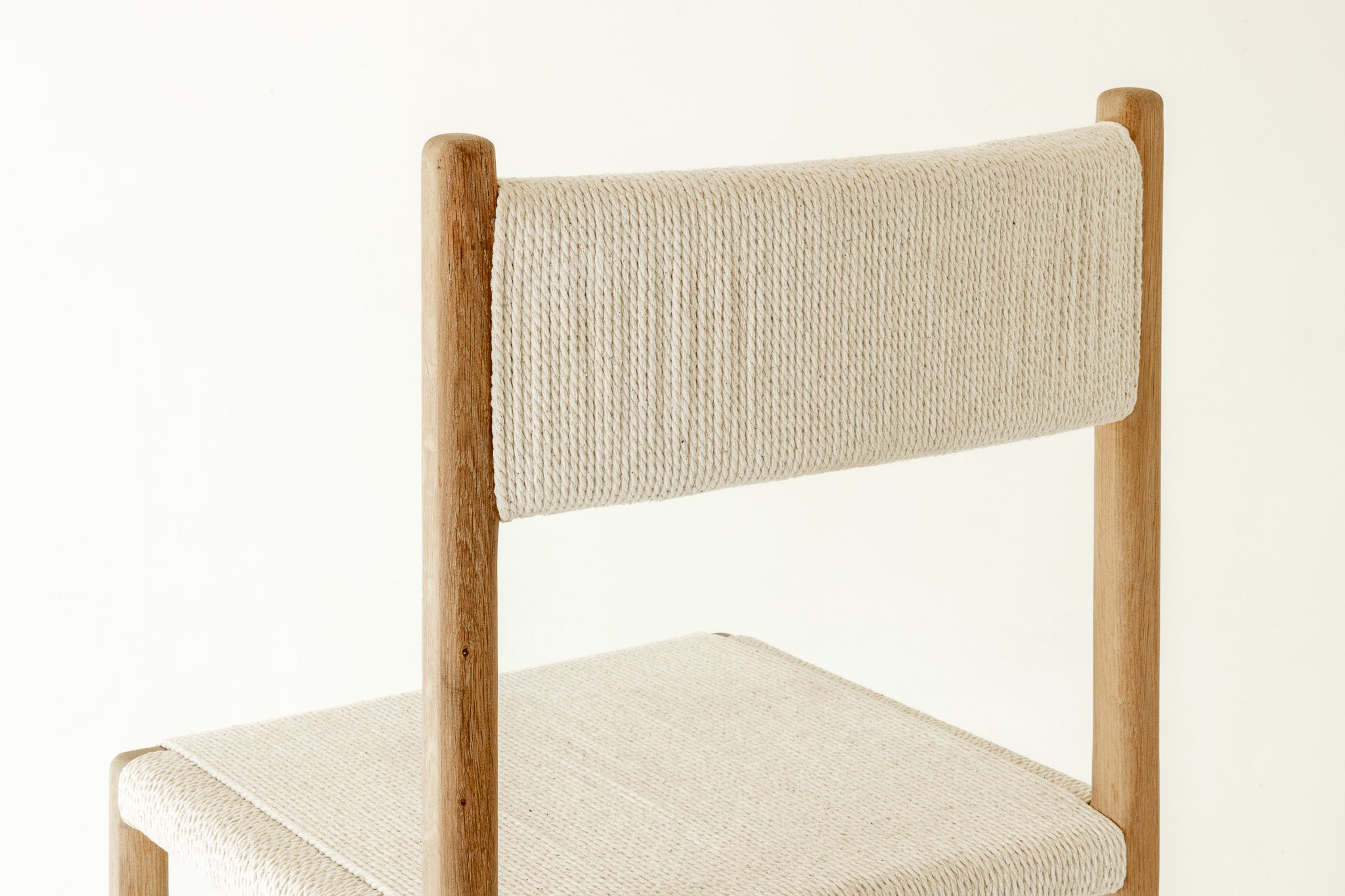 Bailey Solid Oak & Cotton-Rope Counter Stool - close up of the backrest